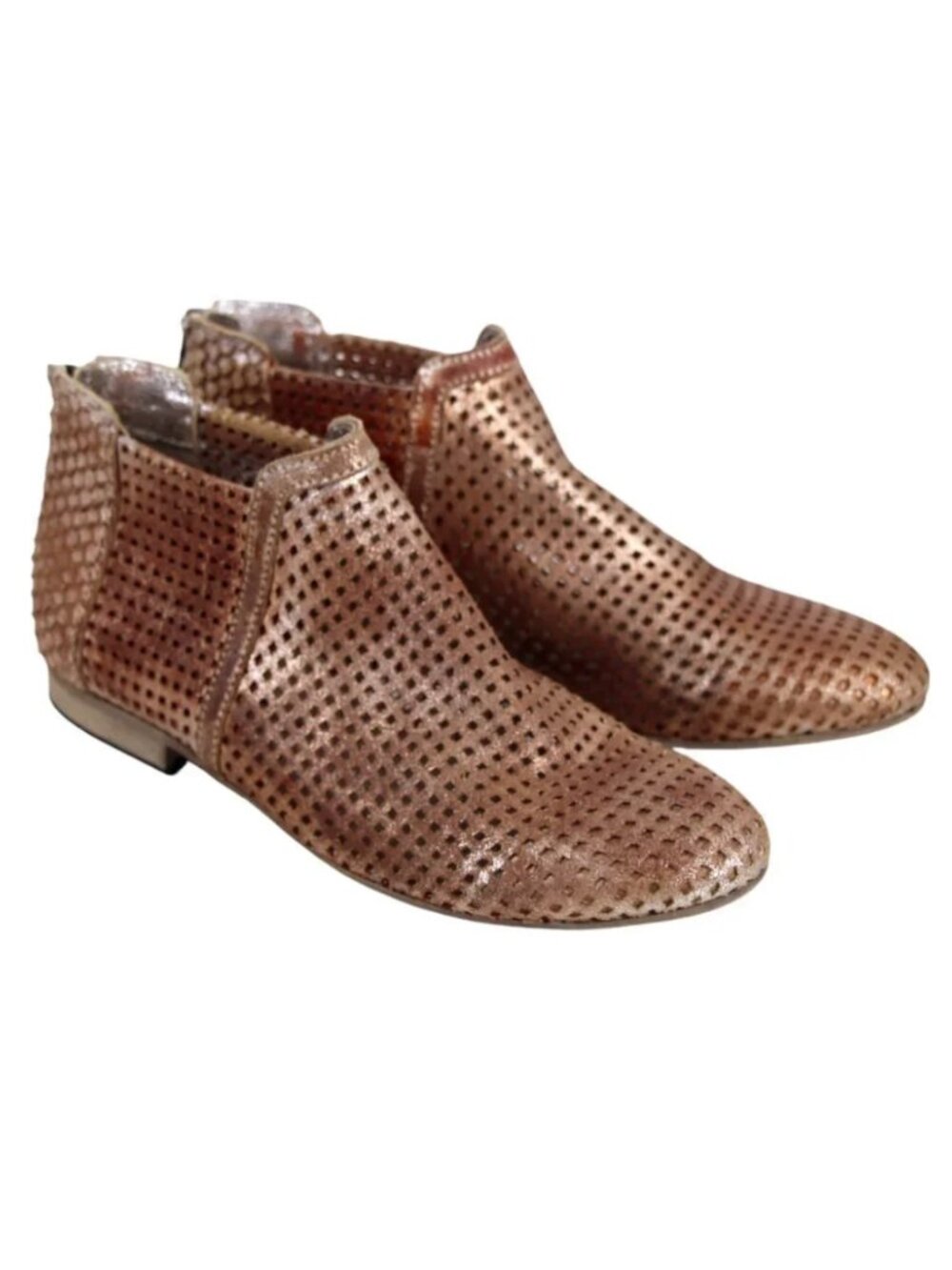 Free People PERFORATED BRONZE BROWN LEATHER ROUND ZIP BACKSIDE ANKLE BOOTS 9 39